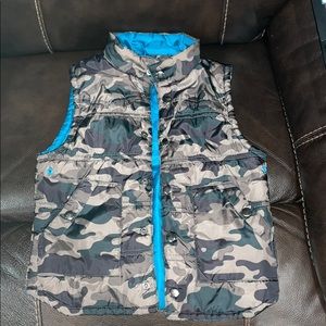 Boys camo and blue snap vest